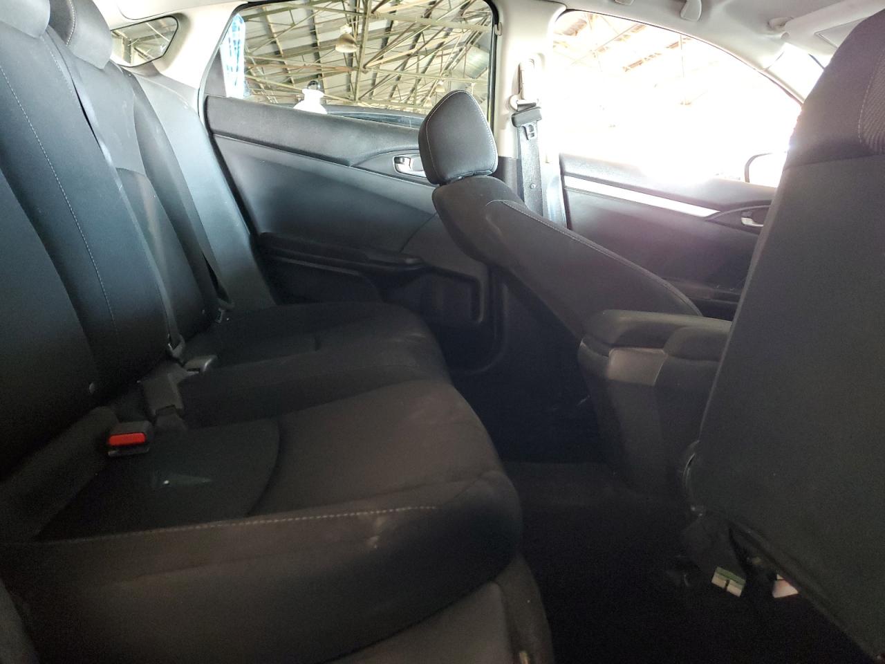 2016 HONDA CIVIC LX - 19XFC2F54GE031768