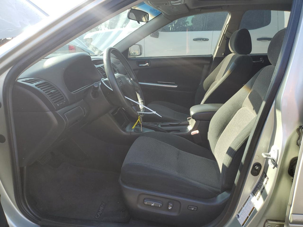 2005 TOYOTA CAMRY SE - JTDBA32K550025862