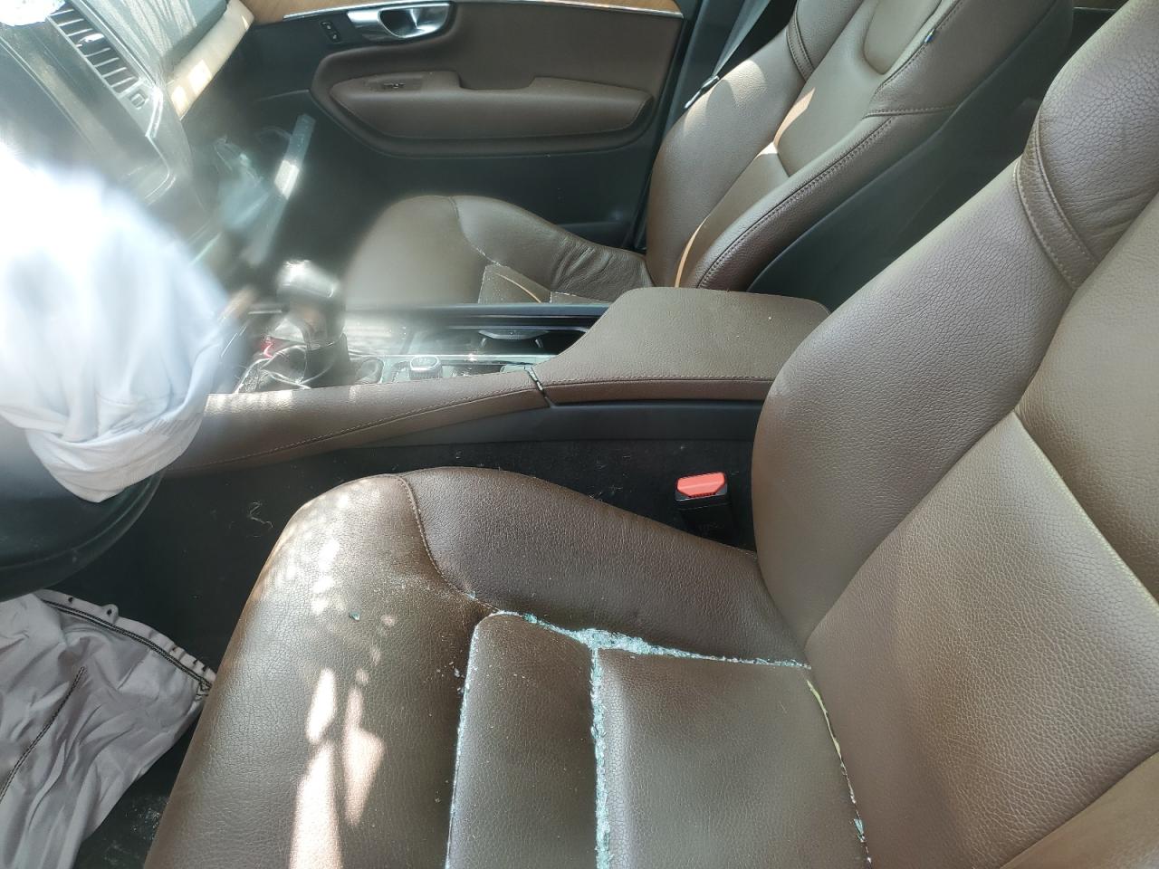 2021 VOLVO XC90 T6 MO - YV4A22PK6M1758004