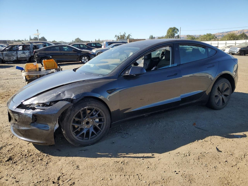 2024 TESLA MODEL 3 - 5YJ3E1EA8RF743638
