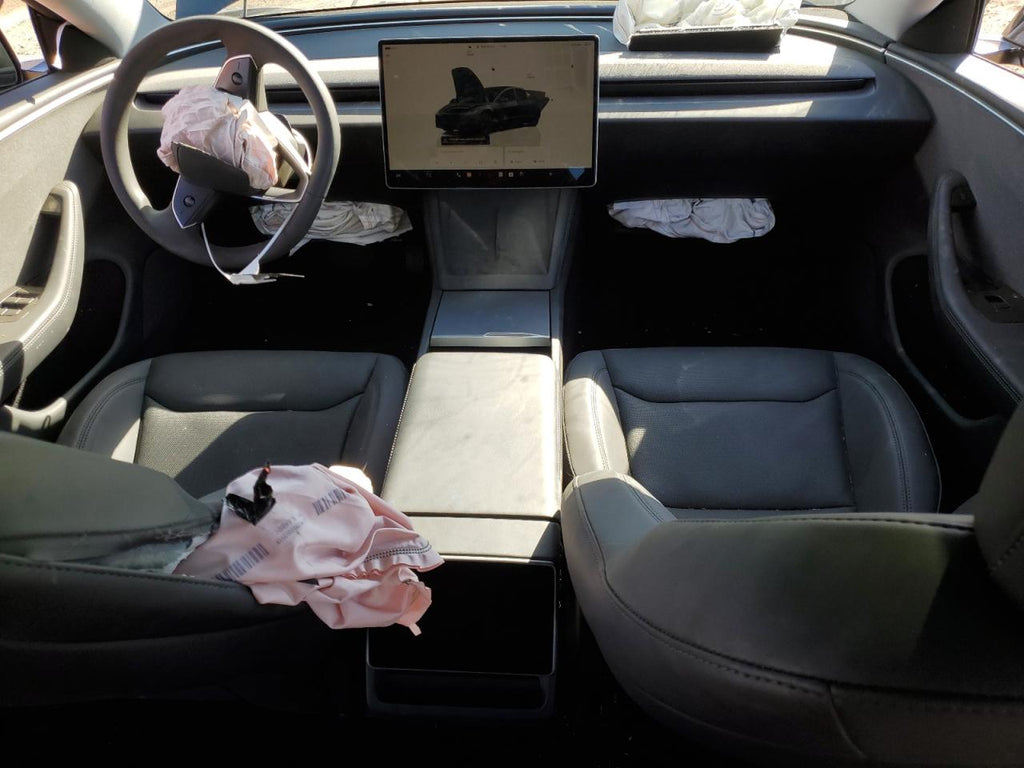 2024 TESLA MODEL 3 - 5YJ3E1EA8RF743638