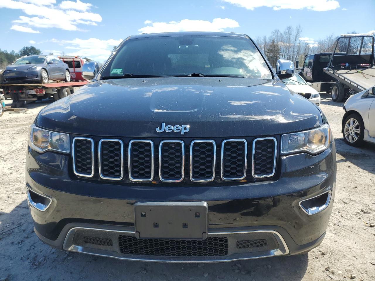 2017 JEEP GRAND CHER - 1C4RJFBG9HC735037