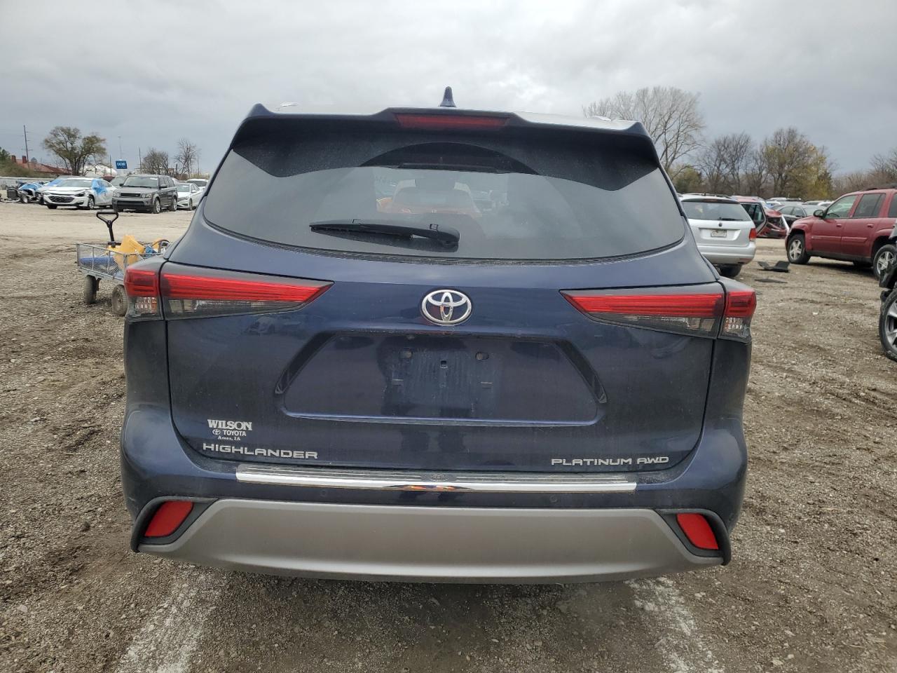 2022 TOYOTA HIGHLANDER - 5TDFZRBH2NS217416