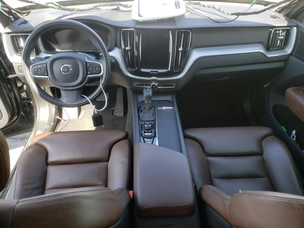 2019 VOLVO XC60 T5 - LYV102RK7KB202005