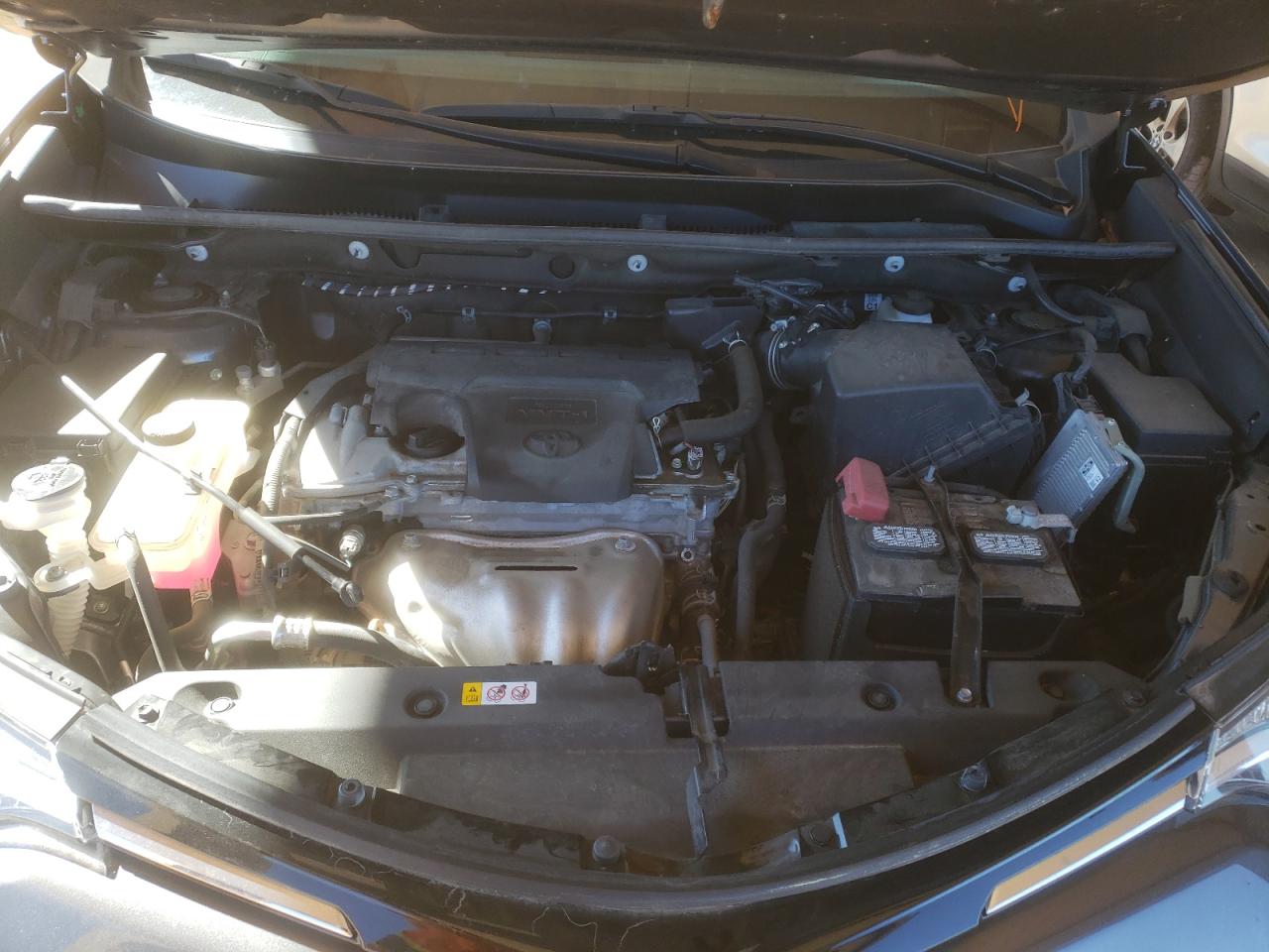 2018 TOYOTA RAV4 LE - 2T3BFREV7JW855954