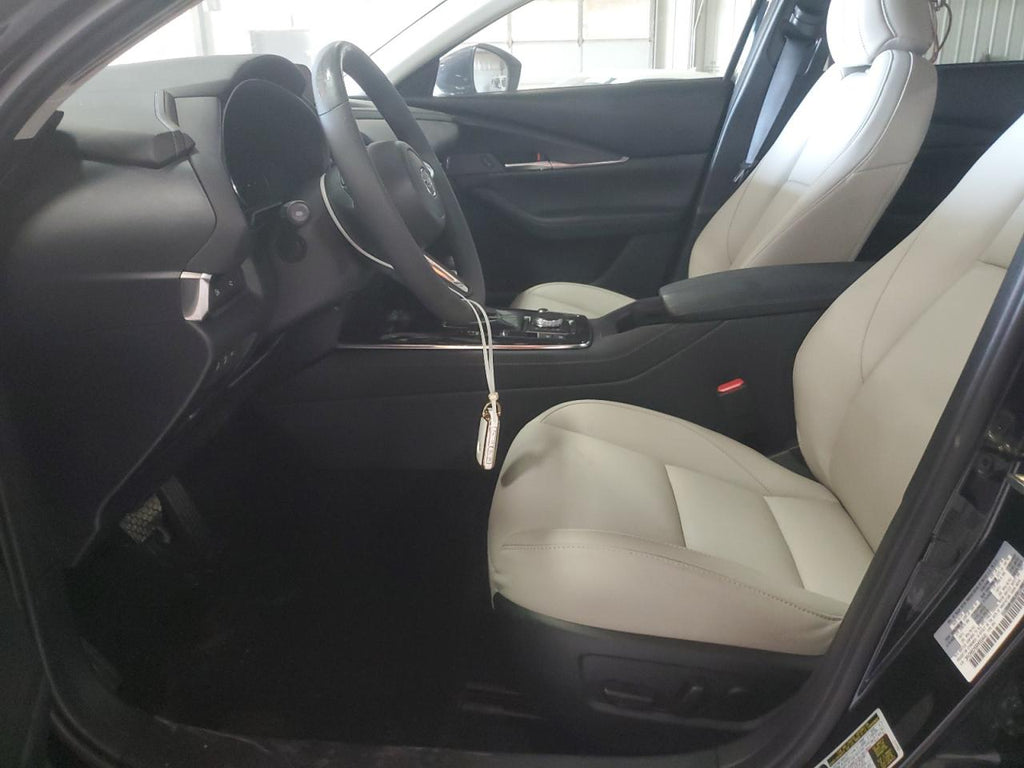 2024 MAZDA CX-30 PREF - 3MVDMBCM9RM659445
