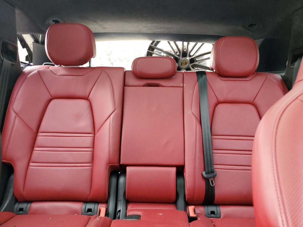 2022 PORSCHE CAYENNE TU - WP1AF2AY0NDA44064