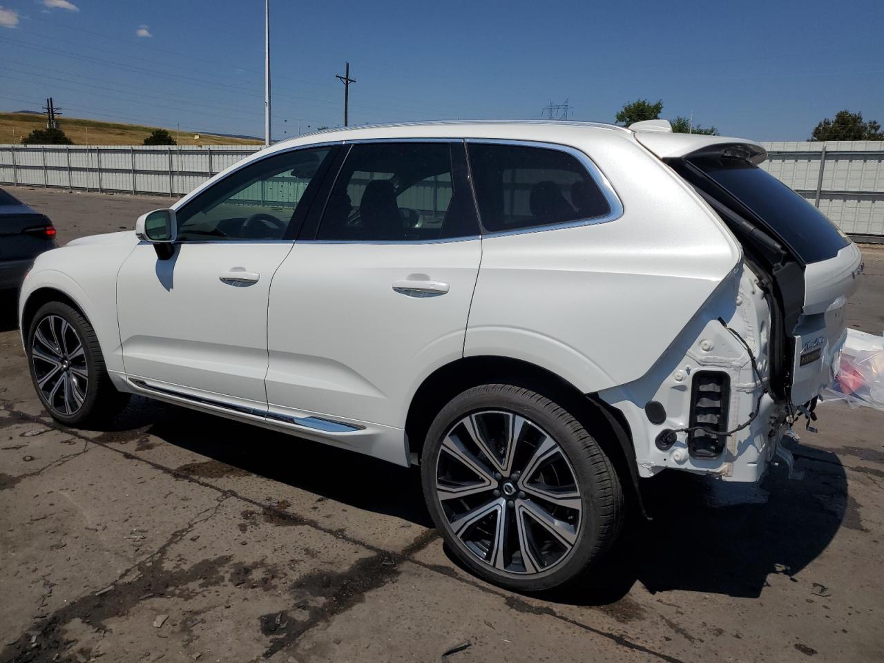 2023 VOLVO XC60 ULTIM - YV4L12RA5P1217692