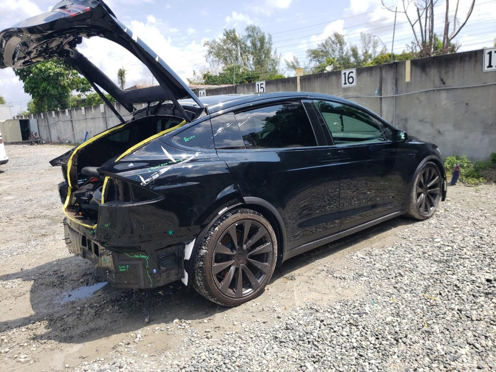 2022 TESLA MODEL X - 7SAXCBE54NF359787
