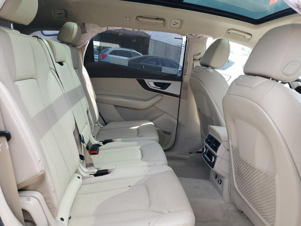 2019 AUDI Q7 PREMIUM - WA1LHAF70KD028645