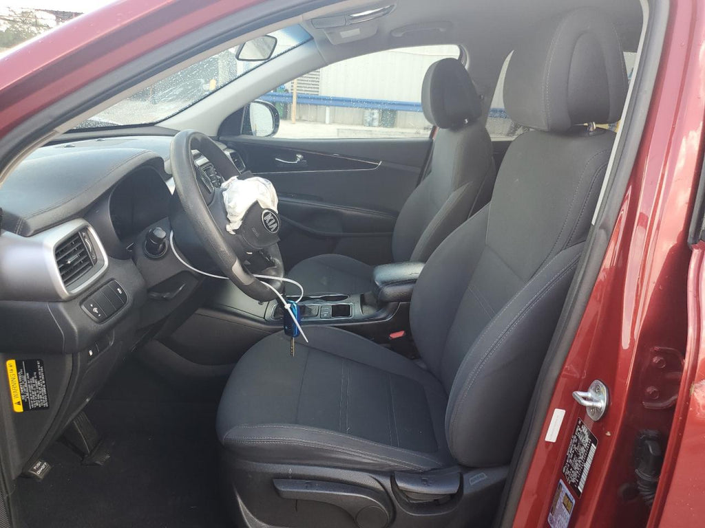 2017 KIA SORENTO LX - 5XYPG4A53HG208598
