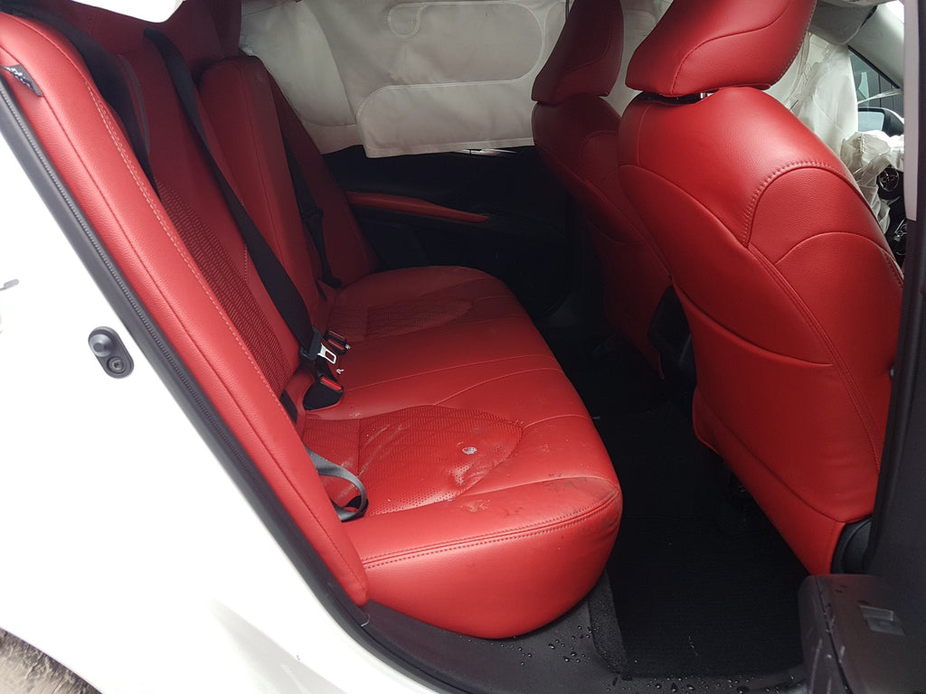 2021 TOYOTA CAMRY SE - 4T1G11AK2MU546584