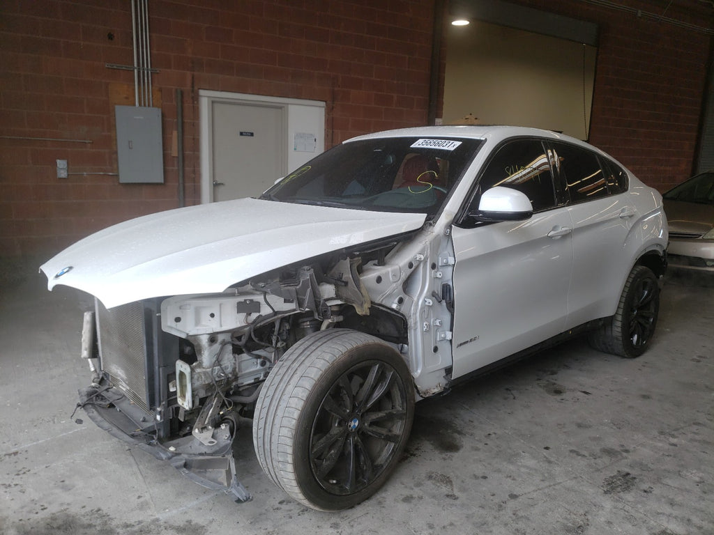 2018 BMW X6 XDRIVE5 - 5UXKU6C58J0W39069