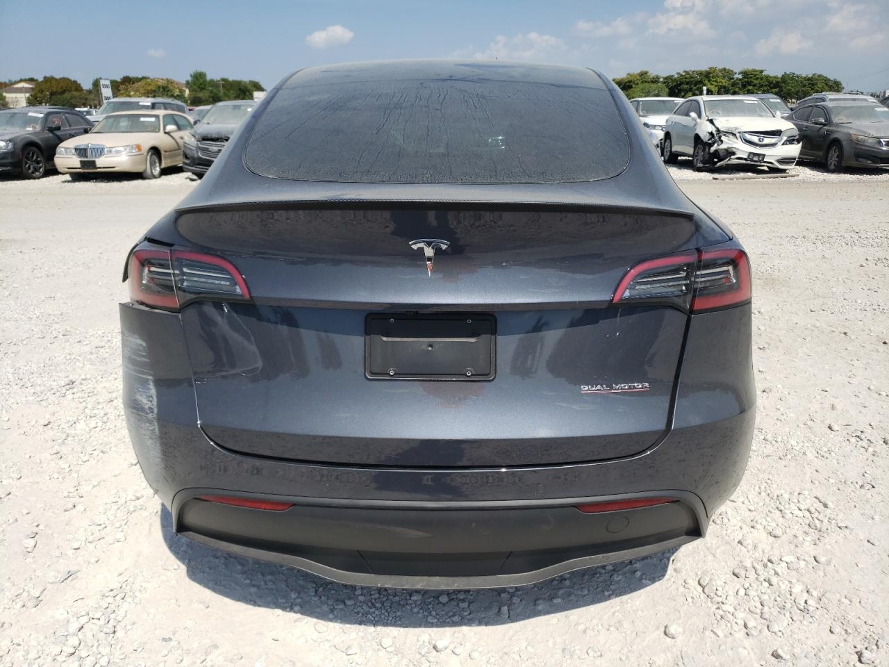 2022 TESLA MODEL Y - 7SAYGDEF6NF438634