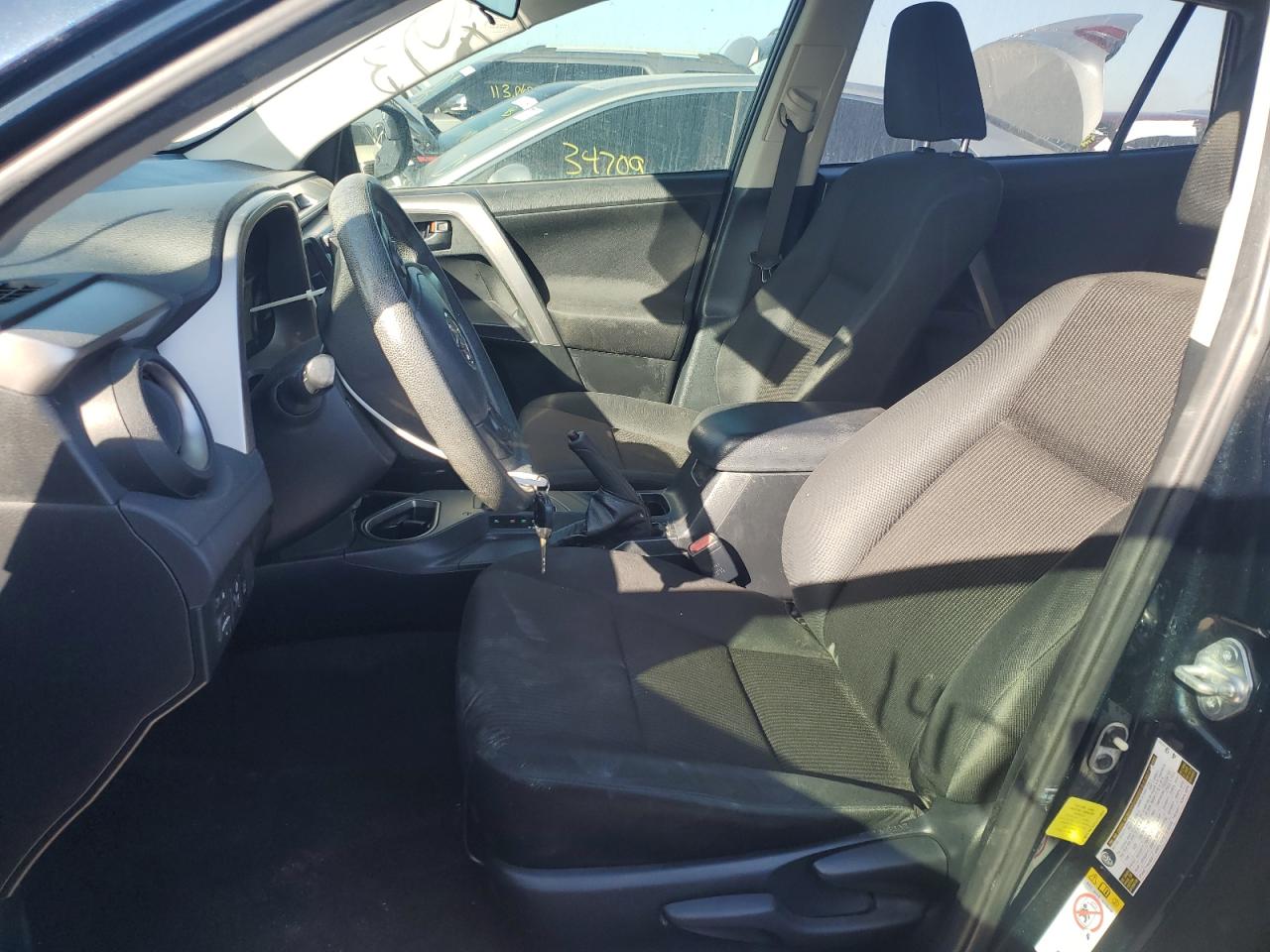 2017 TOYOTA RAV4 LE - JTMZFREV2HJ712854