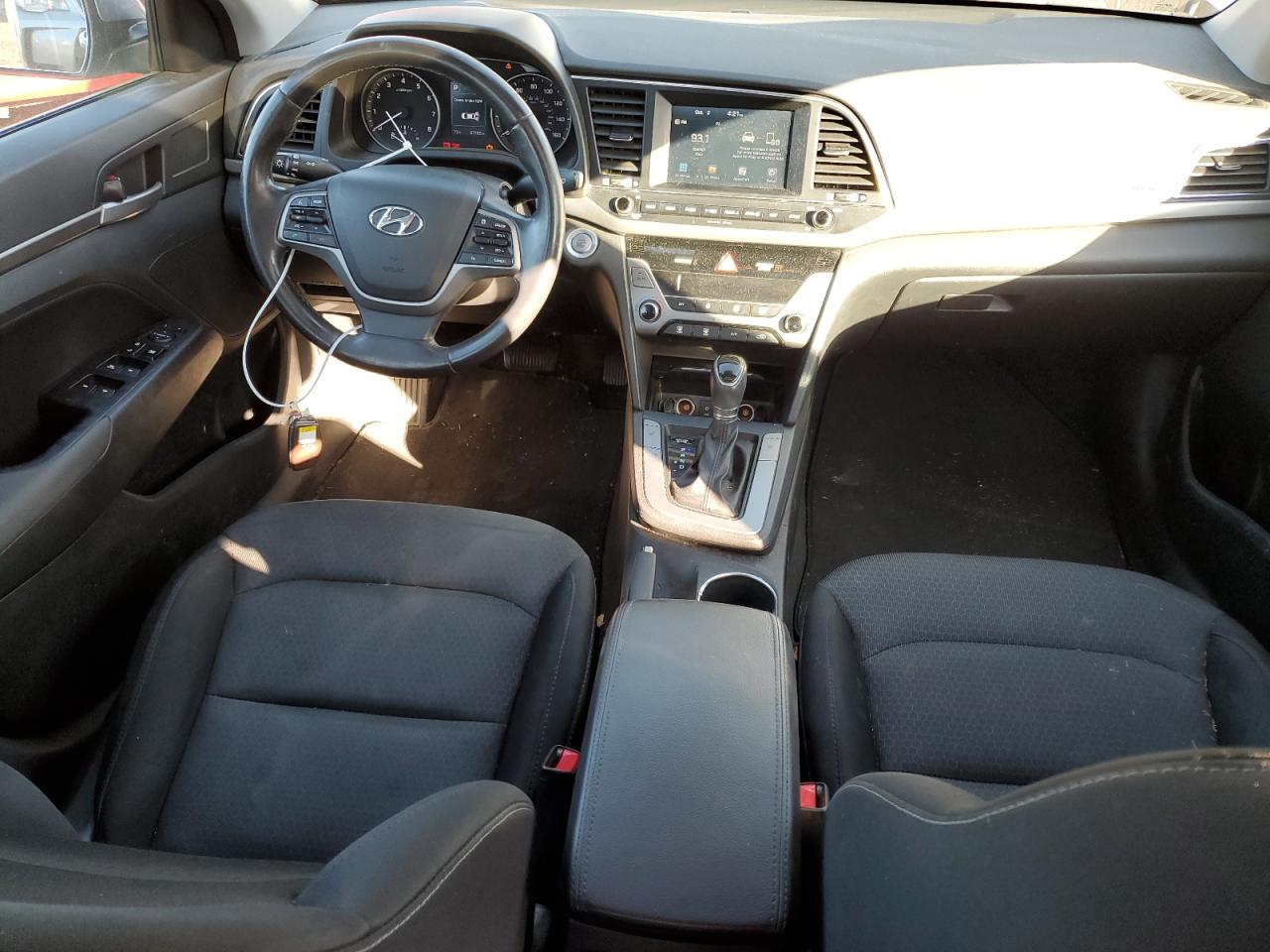 2017 HYUNDAI ELANTRA SE - 5NPD84LF5HH183766