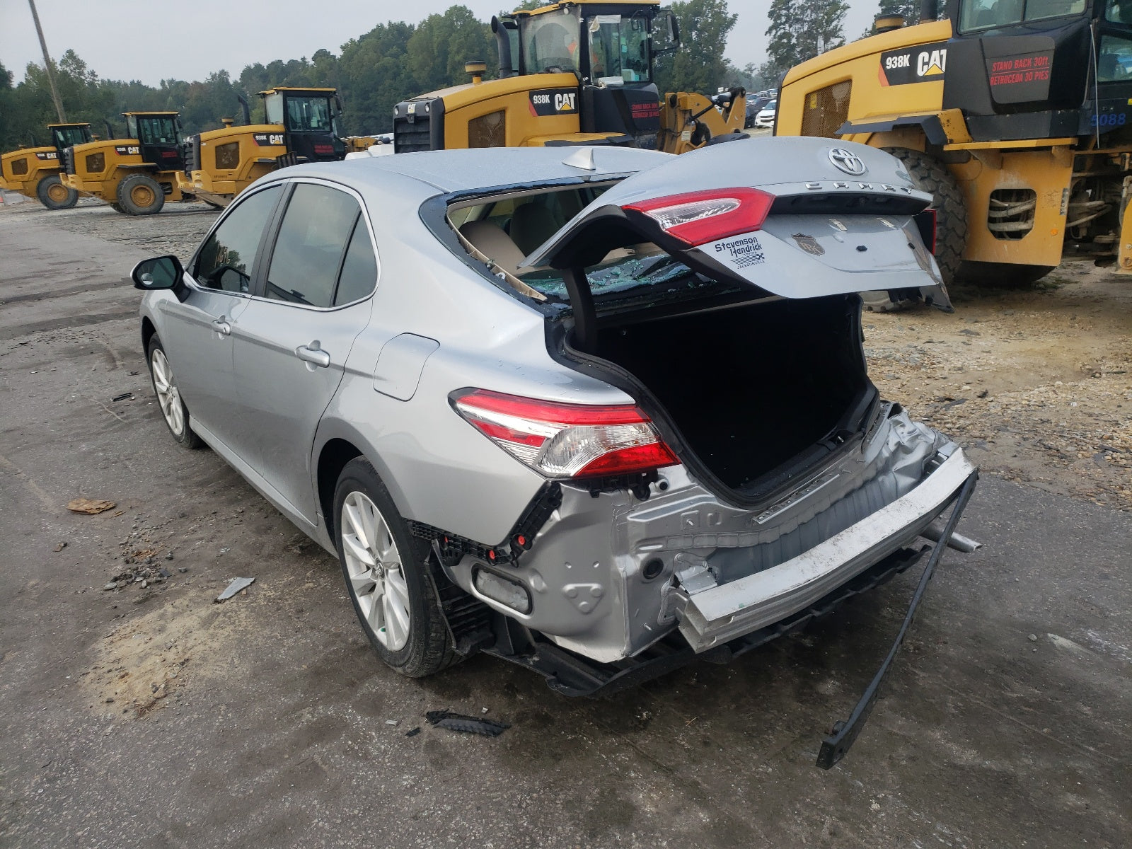 2020 TOYOTA CAMRY LE - 4T1C11AK5LU891556