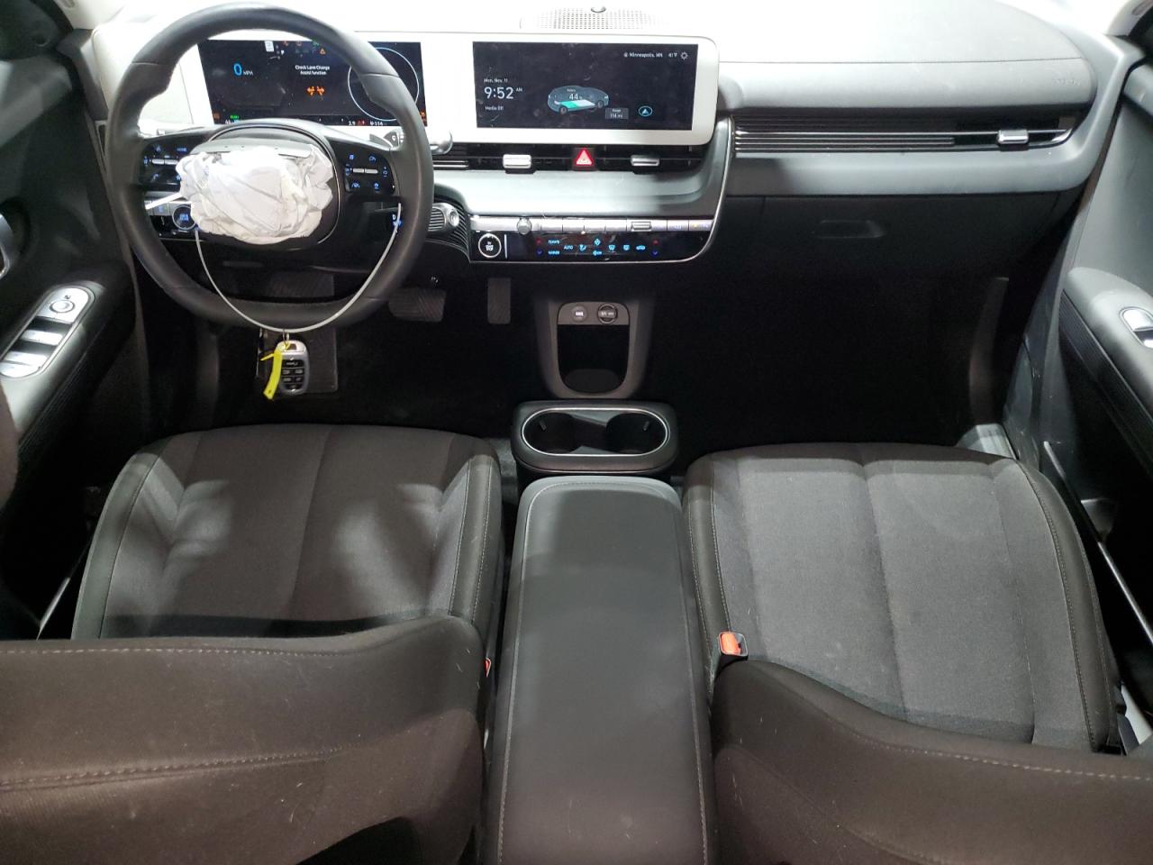 2024 HYUNDAI IONIQ 5 SE - KM8KNDDF8RU287637