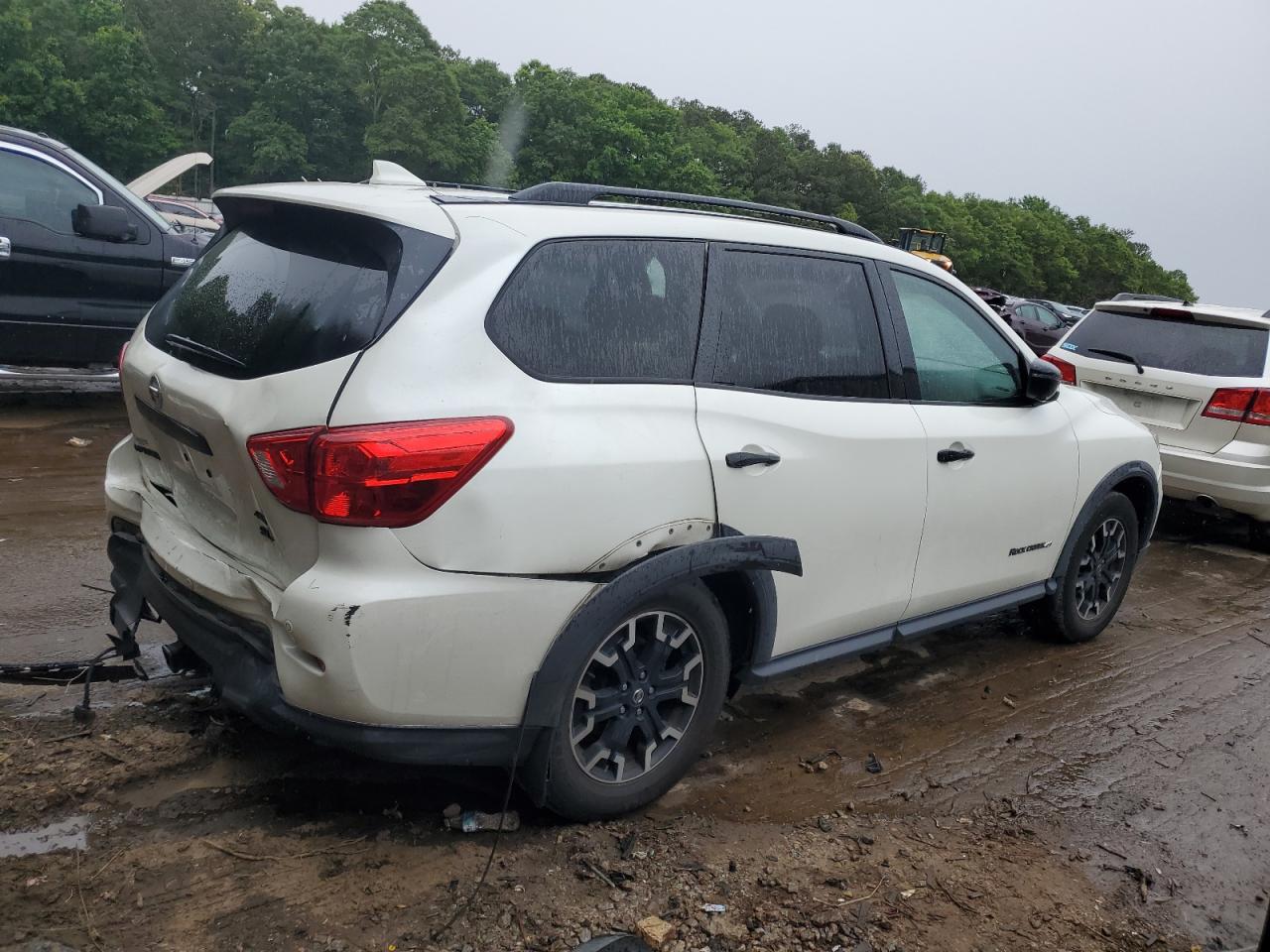 2019 NISSAN PATHFINDER - 5N1DR2MMXKC621467