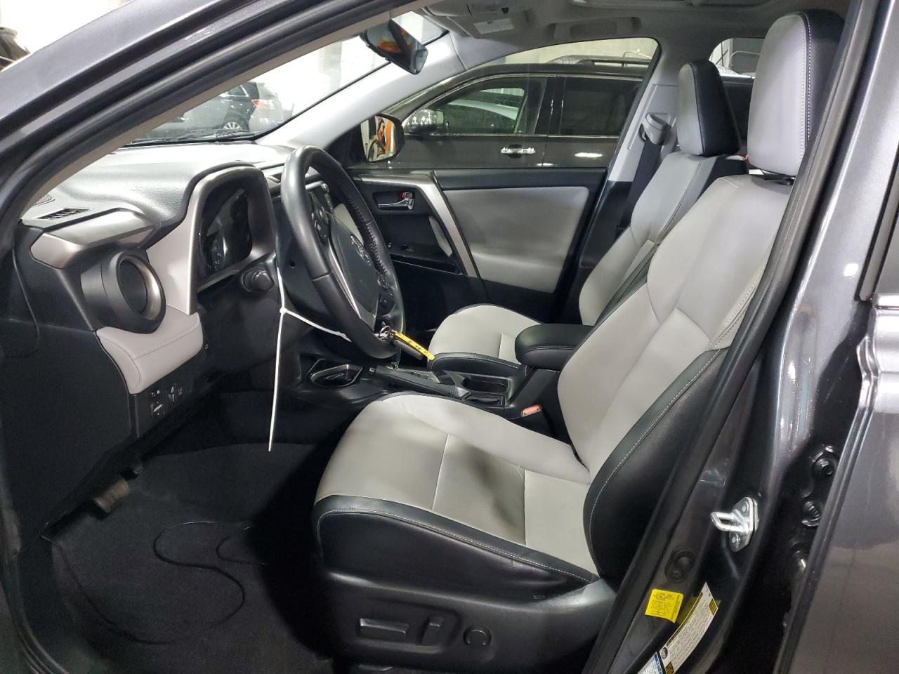 2017 TOYOTA RAV4 HV LI - JTMDJREV8HD090400