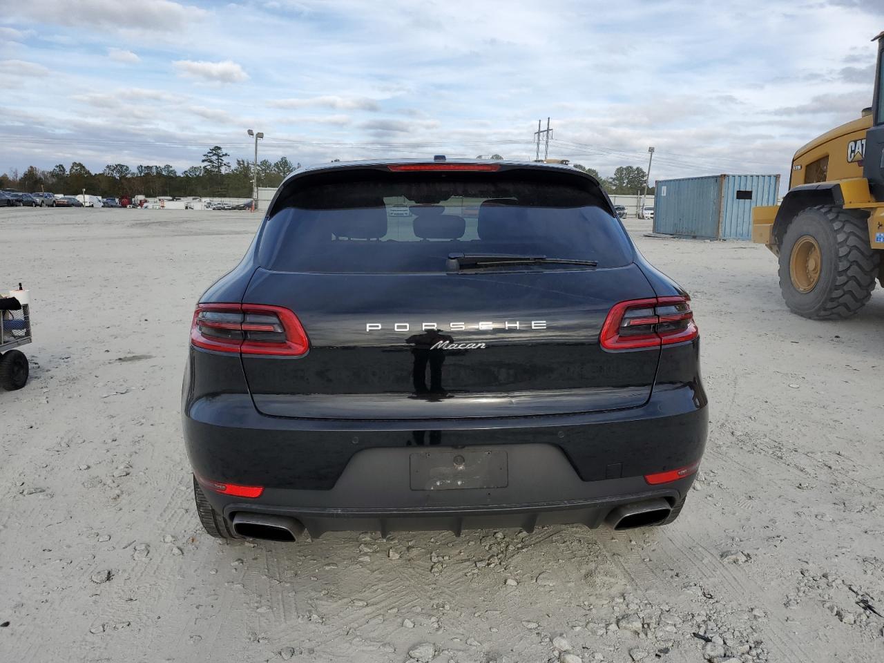 2018 PORSCHE MACAN - WP1AA2A59JLB21339