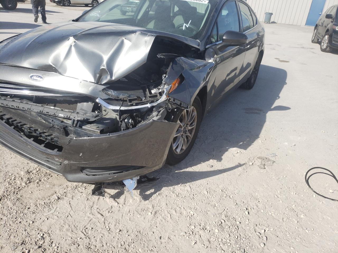 2015 FORD FUSION S - 1FA6P0G72F5111319