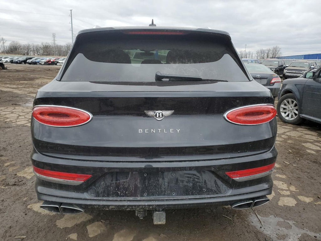 2021 BENTLEY BENTAYGA - SJAAM2ZV3MC039433