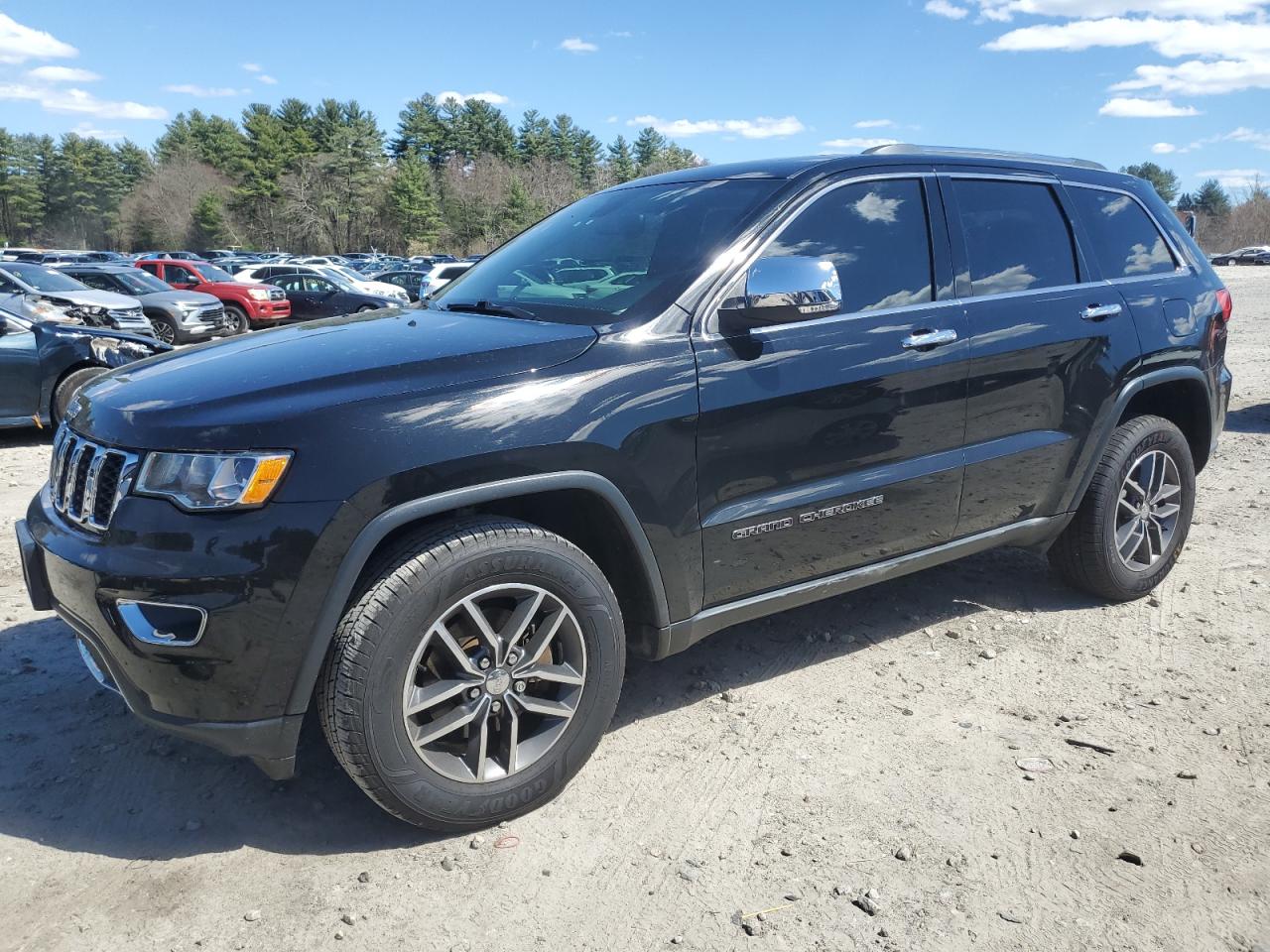 2017 JEEP GRAND CHER - 1C4RJFBG9HC735037